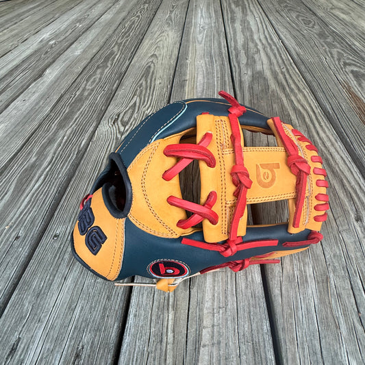 I-Web, Next Play Limited Edition Texas Steerhide, Navy/Tan