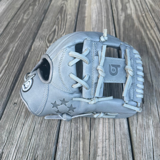 I-Web, Next Play 5-Star Limited Edition Texas Steerhide,5-STAR Gun Metal Gray