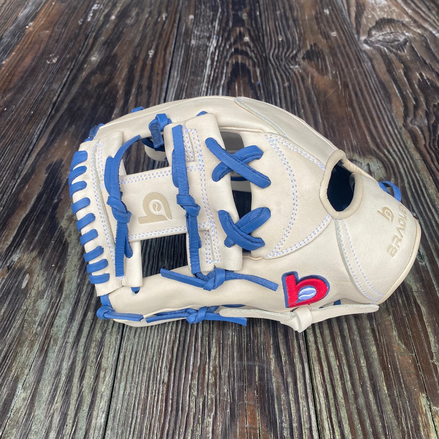I-Web, Next Play Series 26 USA Flag
