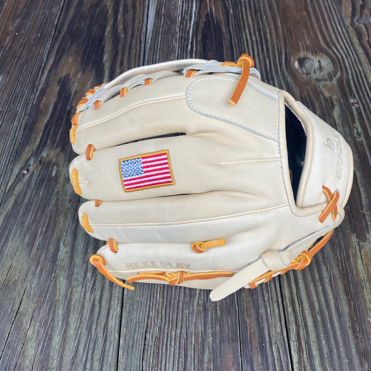 H-Web, Next Play Series 26 USA Flag
